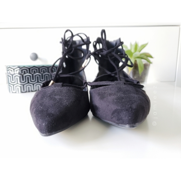 Topshop | "Flight" Ghillie Tie Pointed Toe Flats - Picture 3 of 10